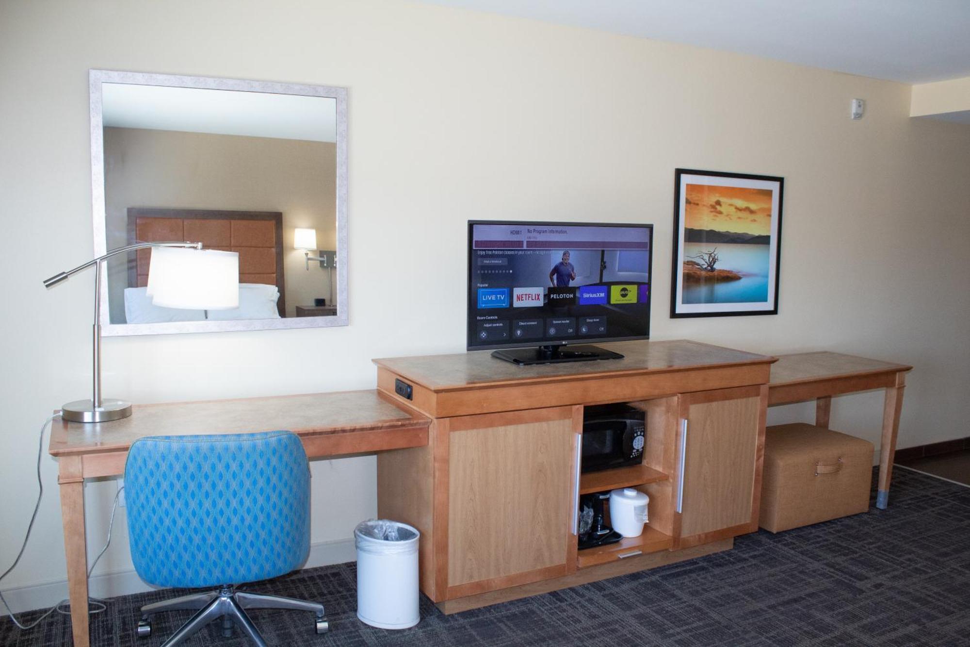 Hampton Inn & Suites Big Rapids, Mi Kültér fotó