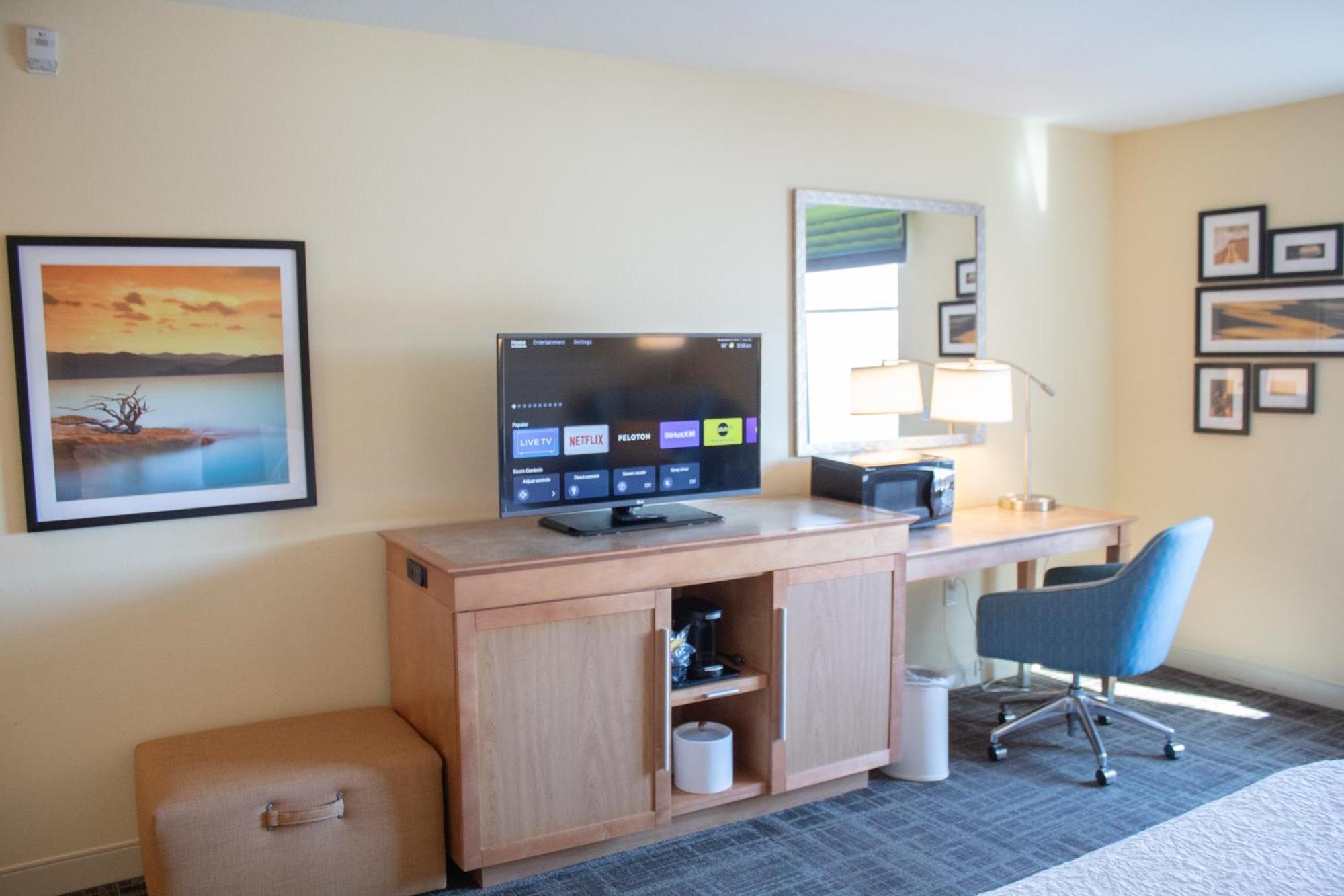 Hampton Inn & Suites Big Rapids, Mi Kültér fotó